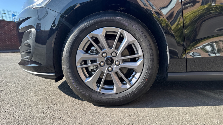 Ford Focus 1.0 EcoBoost Hybrid mHEV 155 Titanium 5dr Auto Petrol Hatchback